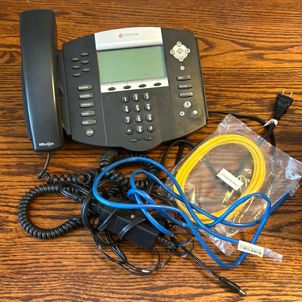 Voice Over Ip (voip) Polycom IP 650 6 line office telephone